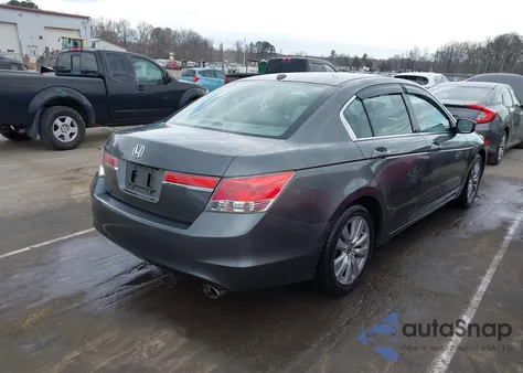 2011 Honda Accord 2.4 Ex-L z USA, uszkodzony, nr VIN 1HGCP2F88BA016592